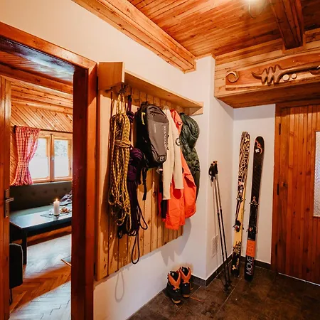 Lieskovec シャレー *